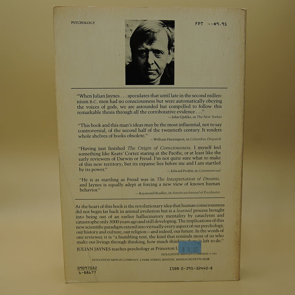 The Origin of Consciousness in the Breakdown of the Bicameral Mind