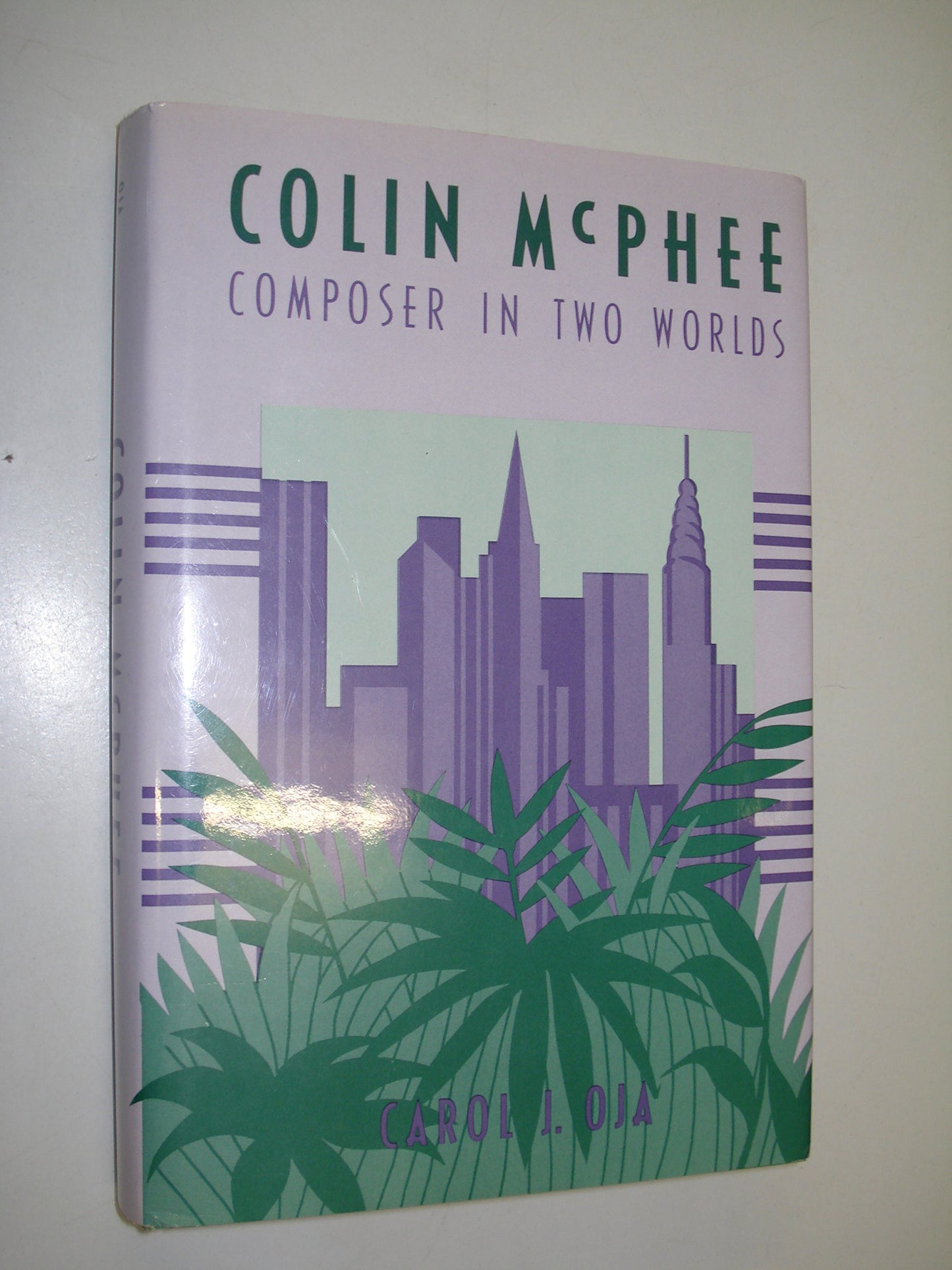 Colin McPhee: Composer in Two Worlds ***
