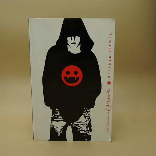 Eighth Grade Bites (Chronicles of Vladimir Tod, Book 1)